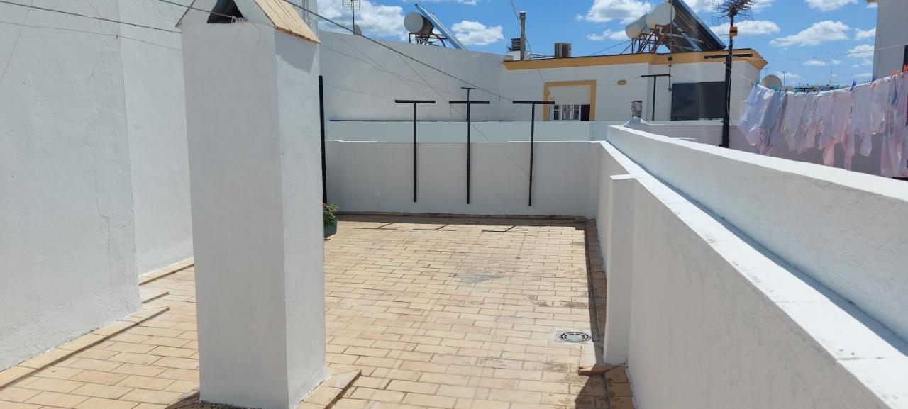 Apartamento nuevo y céntrico con Aire Acondicionado y Wifi -Solo familias o parejas- Conil De La Frontera Exterior foto