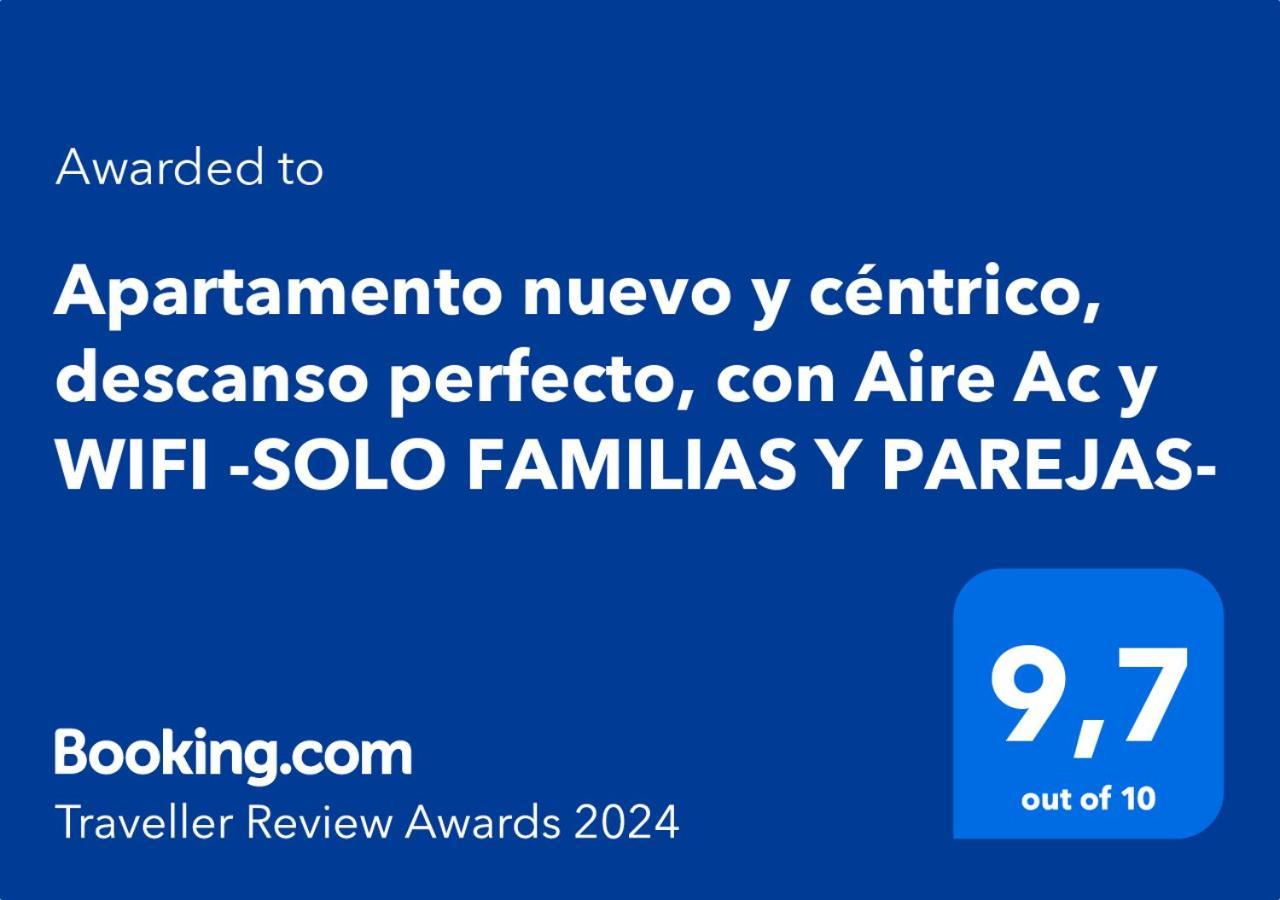 Apartamento nuevo y céntrico con Aire Acondicionado y Wifi -Solo familias o parejas- Conil De La Frontera Exterior foto
